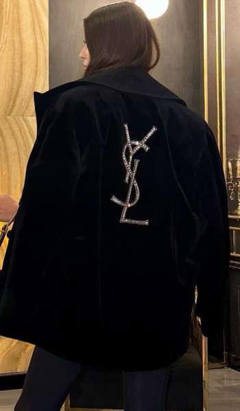 Пальто женская Saint Laurent