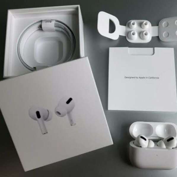 Airpods pro White