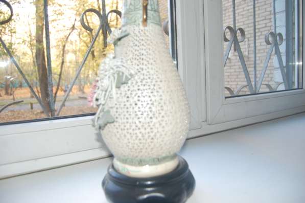 Фарфоровая ваза ручной работы в Москве фото 3