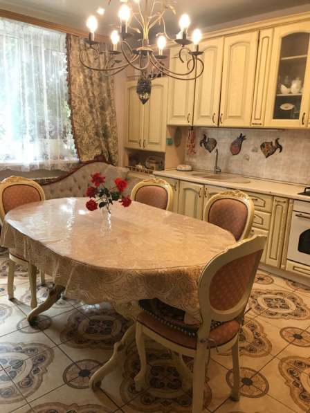 Продам коттедж в элитном посёлке в Москве фото 7