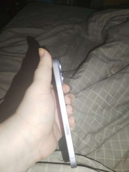 Продам iPhone 17