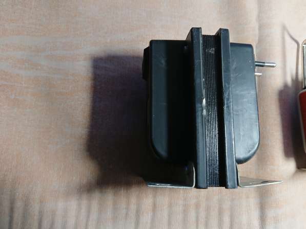 Понижающий трансформатор 220 \110 вольт в Челябинске фото 3