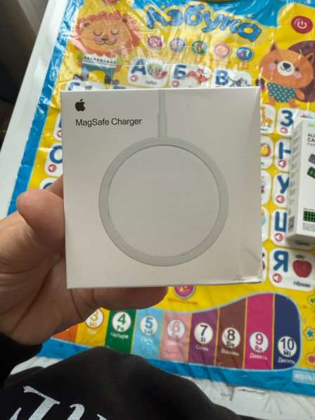 Зарядное устройство на IPhone