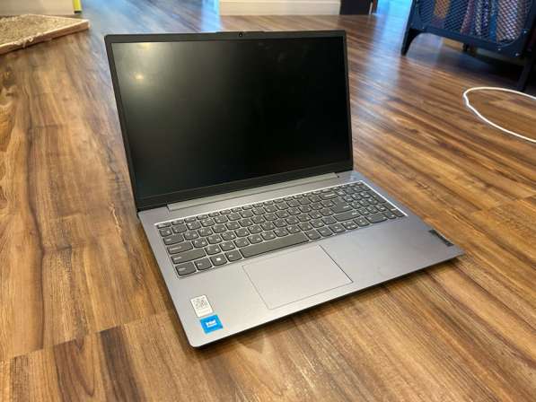 Ноутбук Lenovo V15 G4 lan в Сургуте фото 3