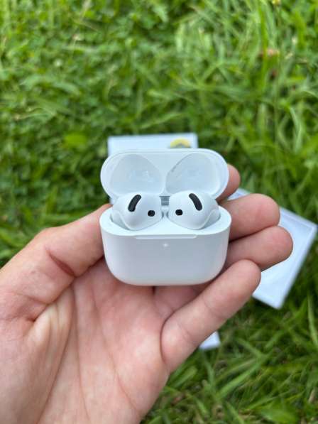 Оптом / Розница AirPods 4 ANC в Санкт-Петербурге