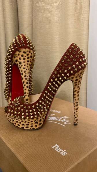 Туфли Christian Louboutin в Москве