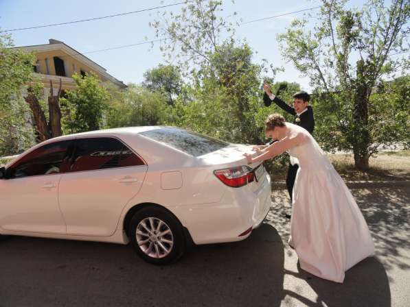 Кортеж из автомобилей Toyota на свадьбу, машины и украшения в Волгограде фото 4