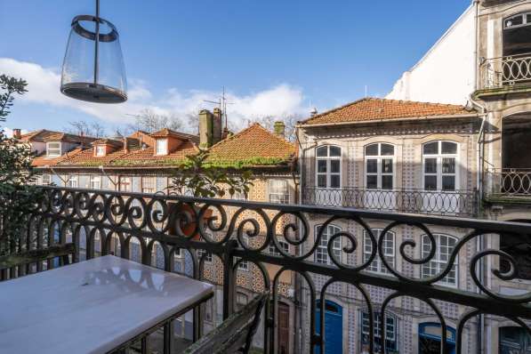 6-этажный гостевой дом площадью 257 м2 в Порту, Португалия