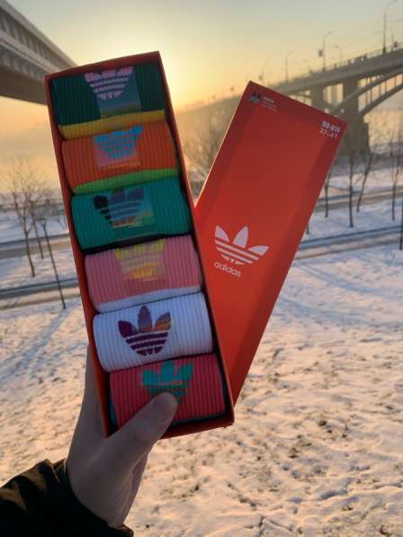 Носочки для девушки «Adidas»