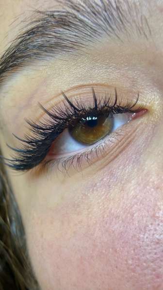 Наращивание ресниц в Усть-Куте