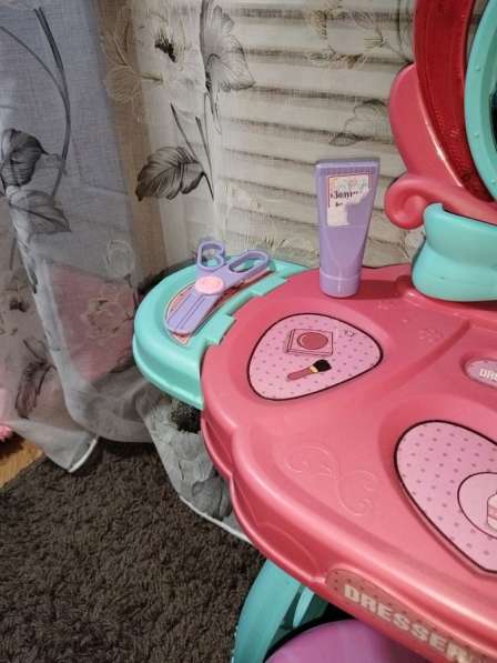 Косметический столик для девочки в Вологде фото 3