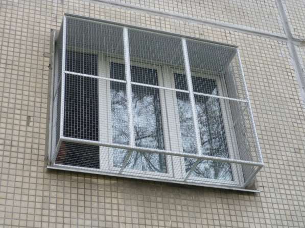 Антикошка сетки и выгулы на окна в Москве фото 5