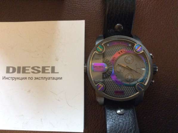 Продаю наручные часы DIESEL в Москве