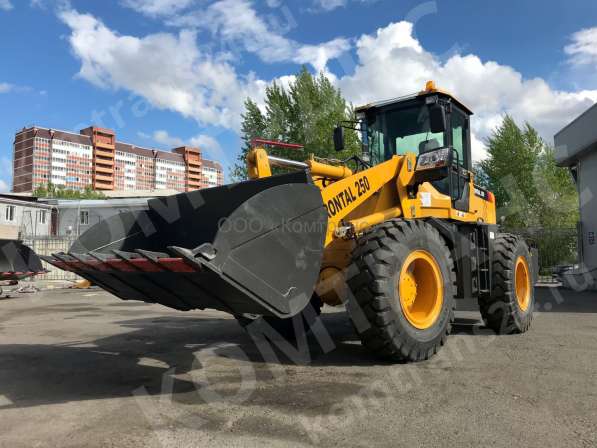 Фронтальный погрузчик Frontal 250 в Белово фото 4