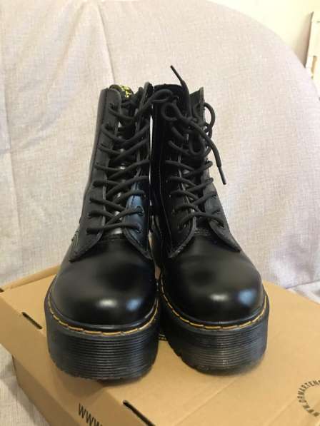 Ботинки Dr. Martens Jadon