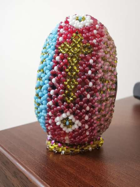 Яйцо пасхальное ручной работы из бисера в Москве
