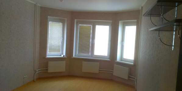 Продам двухкомнатную квартиру в Ногинск.Жилая площадь 70 кв.м.Этаж 8.Есть Балкон.