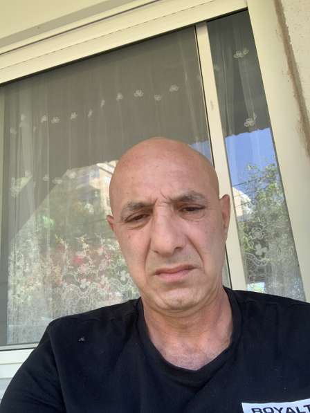 Arsen, 53 года, хочет познакомиться – Ишю женщину грузинку