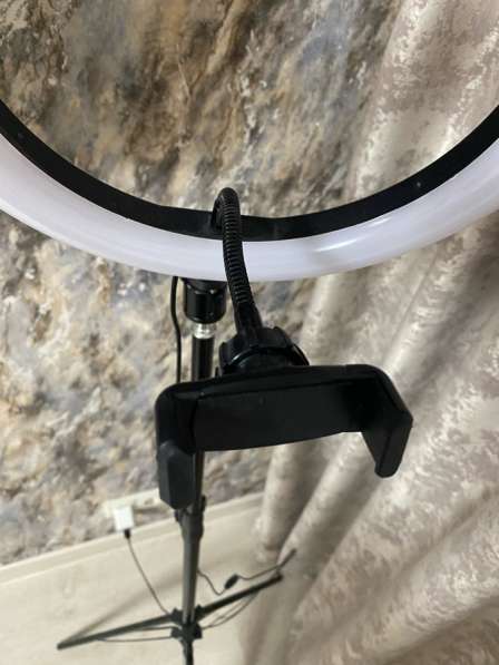 Кольцевая лампа в Звенигороде фото 4