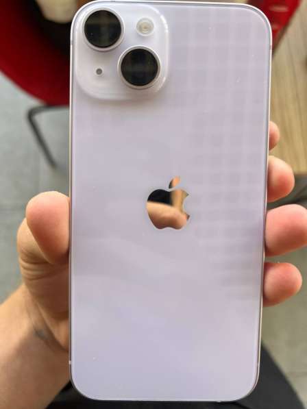 Продам IPhone 14