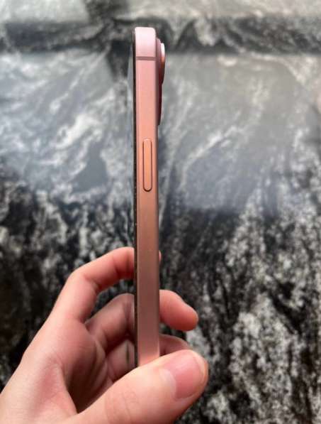 IPhone 15 в Челябинске