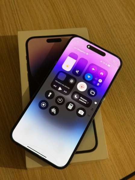 IPhone 14 про Макс 256гб 60к в Якутске