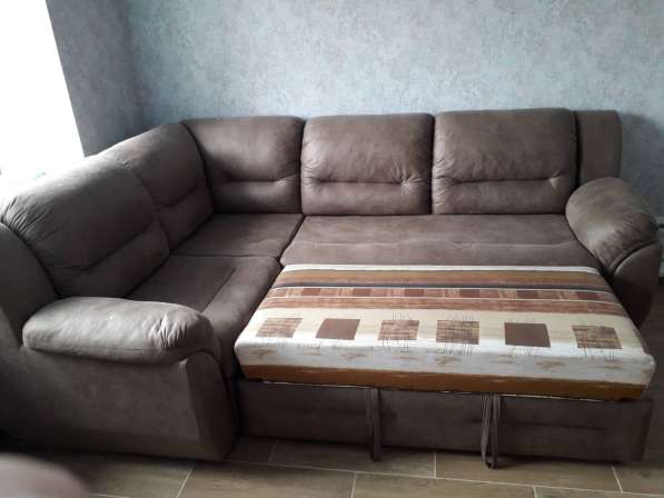 Продам срочно роскошный диван в фото 4