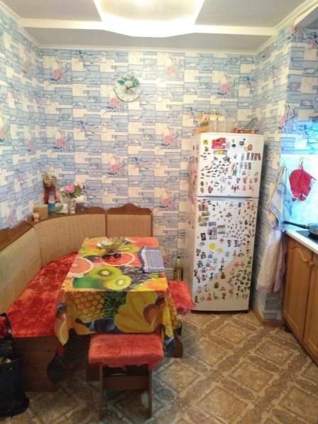 Продается двухкомнатная квартира частично с мебелью в фото 7