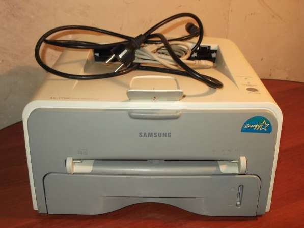 Лазерный принтер Samsung ML-1710P