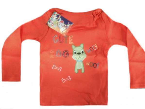 Водолазка с вышивкой.