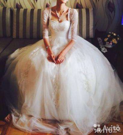 шикарное свадебное платье. С большим шлейфом в Краснодаре фото 3