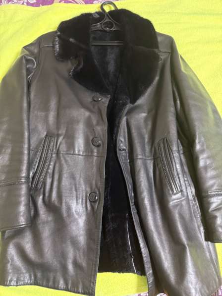 Продам мужскую дубленку