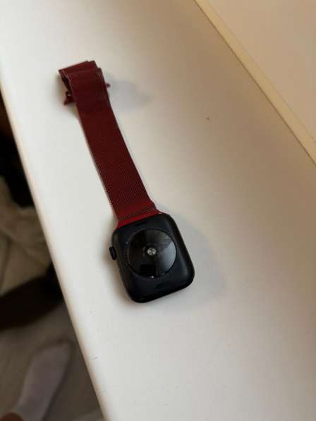 Продам Apple watch 2022 se 44mm