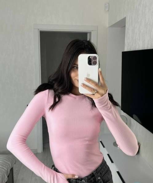 Лонгслив в Москве