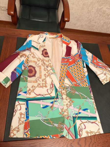 Продам костюм