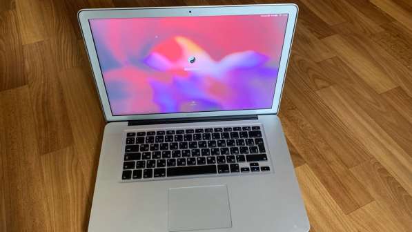 Ноутбук Apple MacBook Pro 15 Late 2011 в Москве фото 3