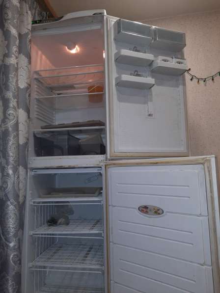 Продаётся холодильник в Иркутске