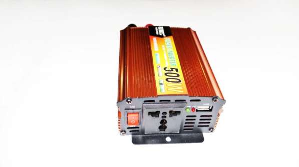 Преобразователь (инвертор) UKC 500W 12V-220V в фото 4