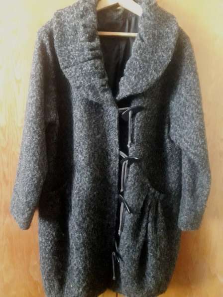 Оригинальное женское пальто 50-54