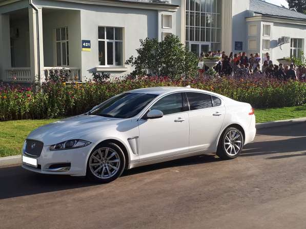Автомобиль с водителем Ягуар xf, автомобиль на свадьбу в Электростале фото 9