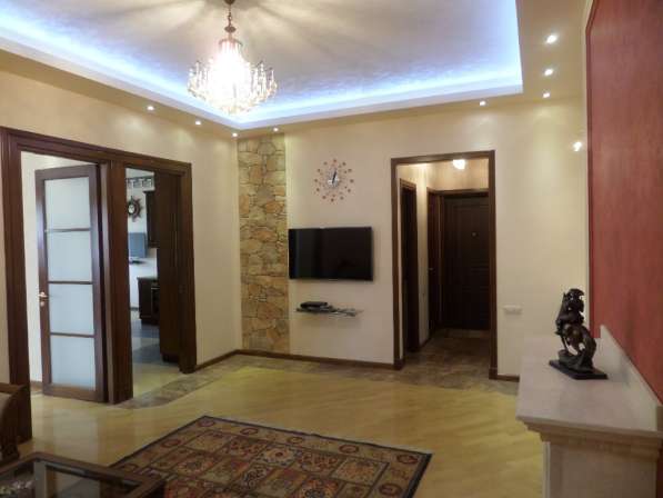 Ереван, Малый Центр,4 комнатная, красивые пейзажи,новосторой в фото 18