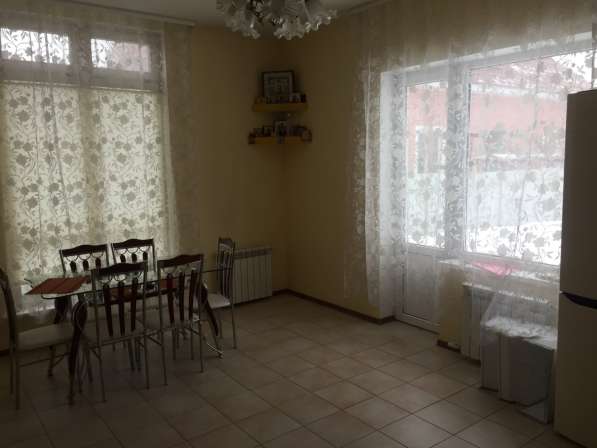 Продам теплый уютный двухэтажный дом в Москве фото 3
