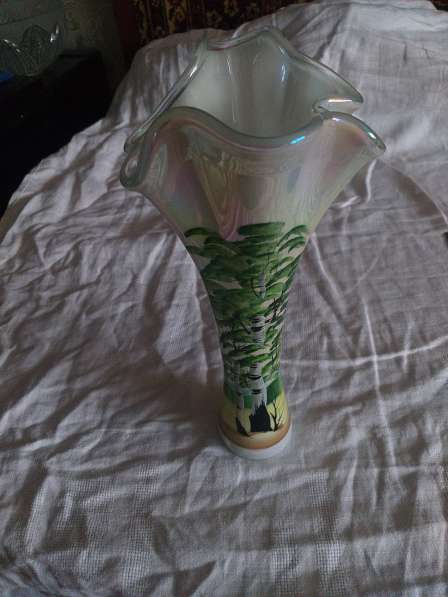 Винтажная ваза с ручной росписью