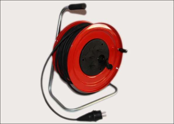 Силовые удлинители, вилки, розетки, колодки каучук