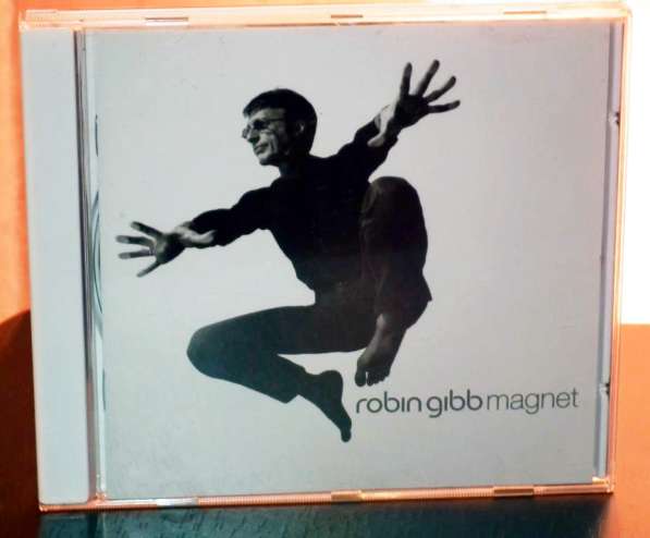 Robin Gibb. Magnet.2003.CD. Made in Germany