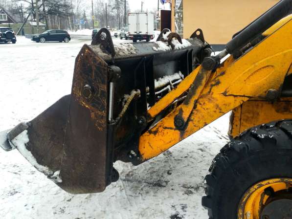 Экскаватор-погрузчик JCB 3CX 2010 года в Санкт-Петербурге фото 3