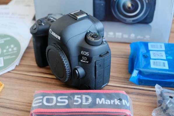 Цифровая зеркальная камера Canon EOS 5D Mark IV 30.4MP в фото 5
