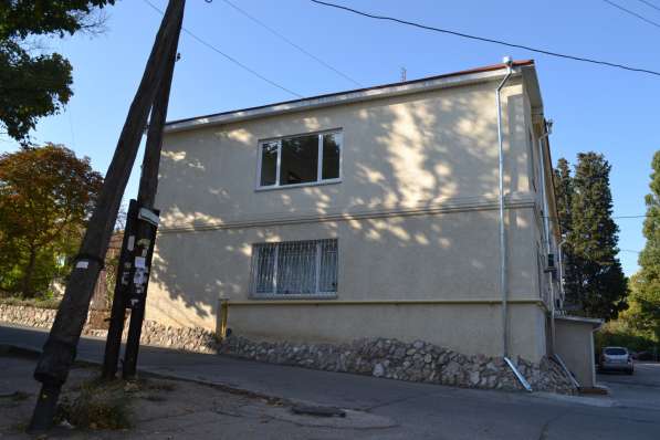 Обменяю квартиру в Севастополе на жильё аналогичной категори
