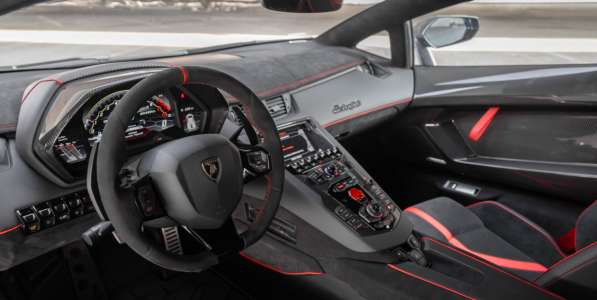 Аренда автомобиля Lamborghini в фото 11