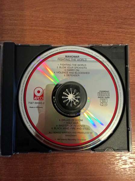 Manowar Fighting the world CD оригинал 1987 в Санкт-Петербурге фото 6